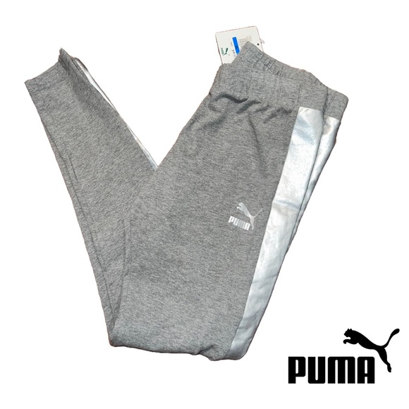 ๐ | Puma | Girls Gray and Silver Metallic Leggings | Size XL - Picture 1 of 4